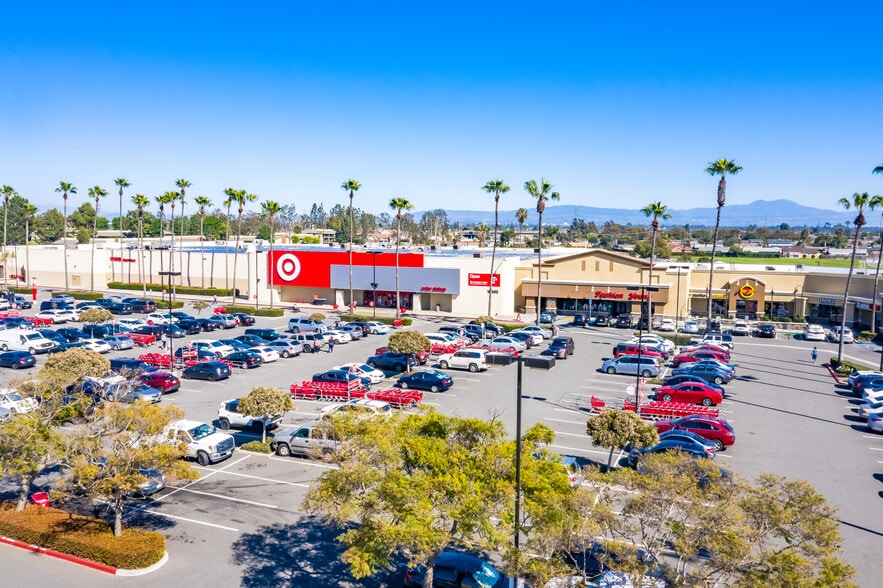 16400-16496 Beach Blvd, Westminster, CA for lease - Building Photo - Image 1 of 14