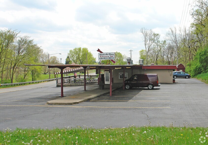 603 S Main St, New Carlisle, OH for sale - Building Photo - Image 2 of 14