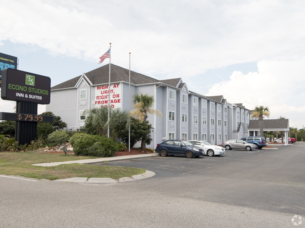401 Hospitality Ln, Myrtle Beach, SC 29579 Quality Inn & Suites