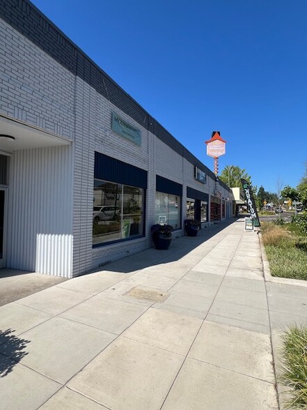 12255-12297 SW Main St, Tigard, OR for sale - Building Photo - Image 2 of 6