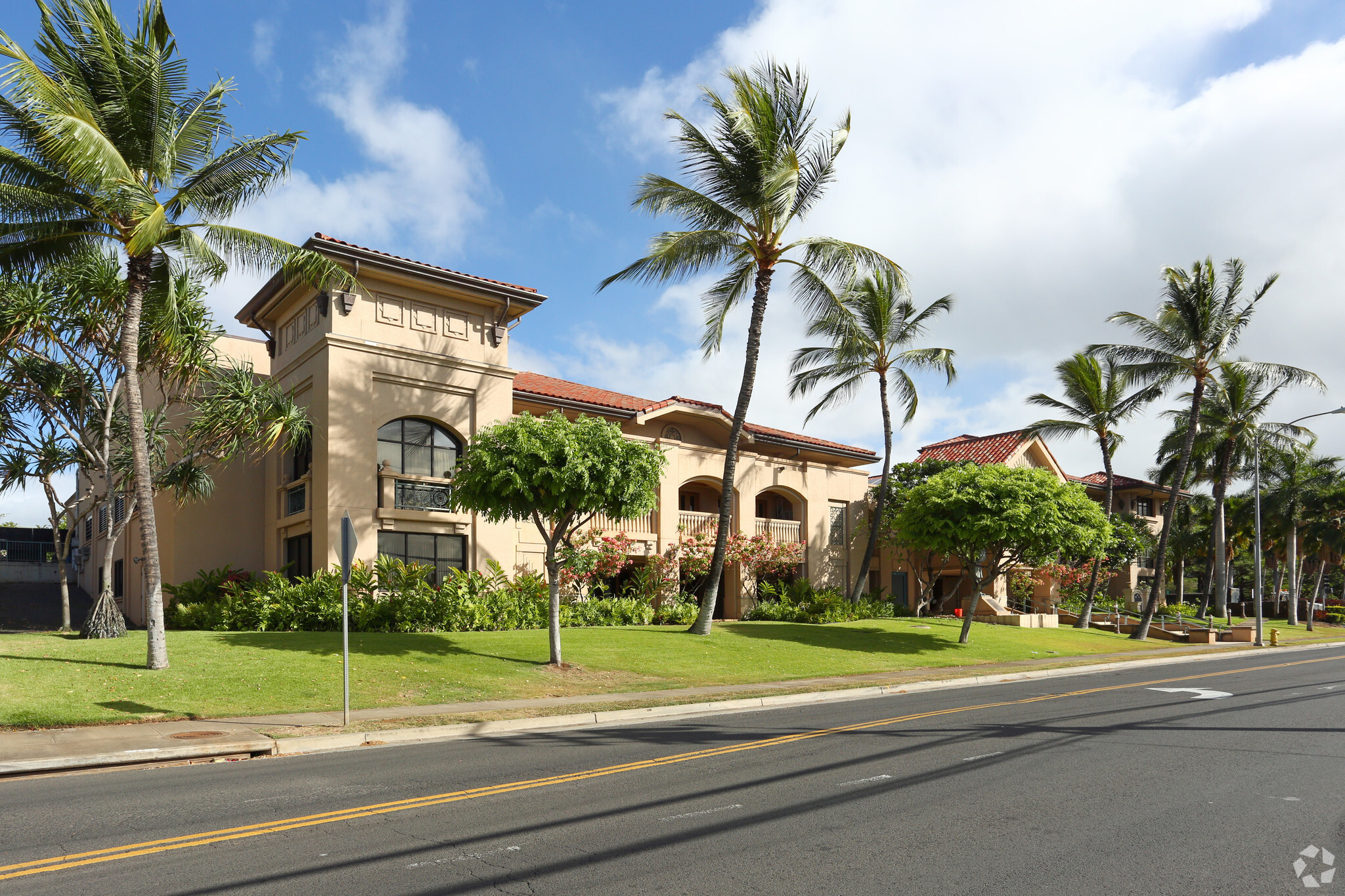 94-428 Mokuola St, Waipahu, HI for lease Building Photo- Image 1 of 9