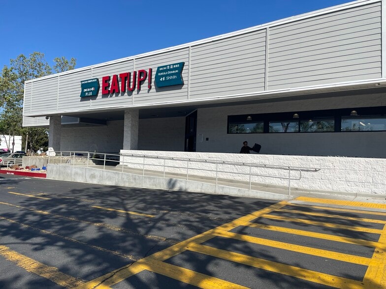 46615-46635 Mission Blvd, Fremont, CA for lease - Building Photo - Image 2 of 7