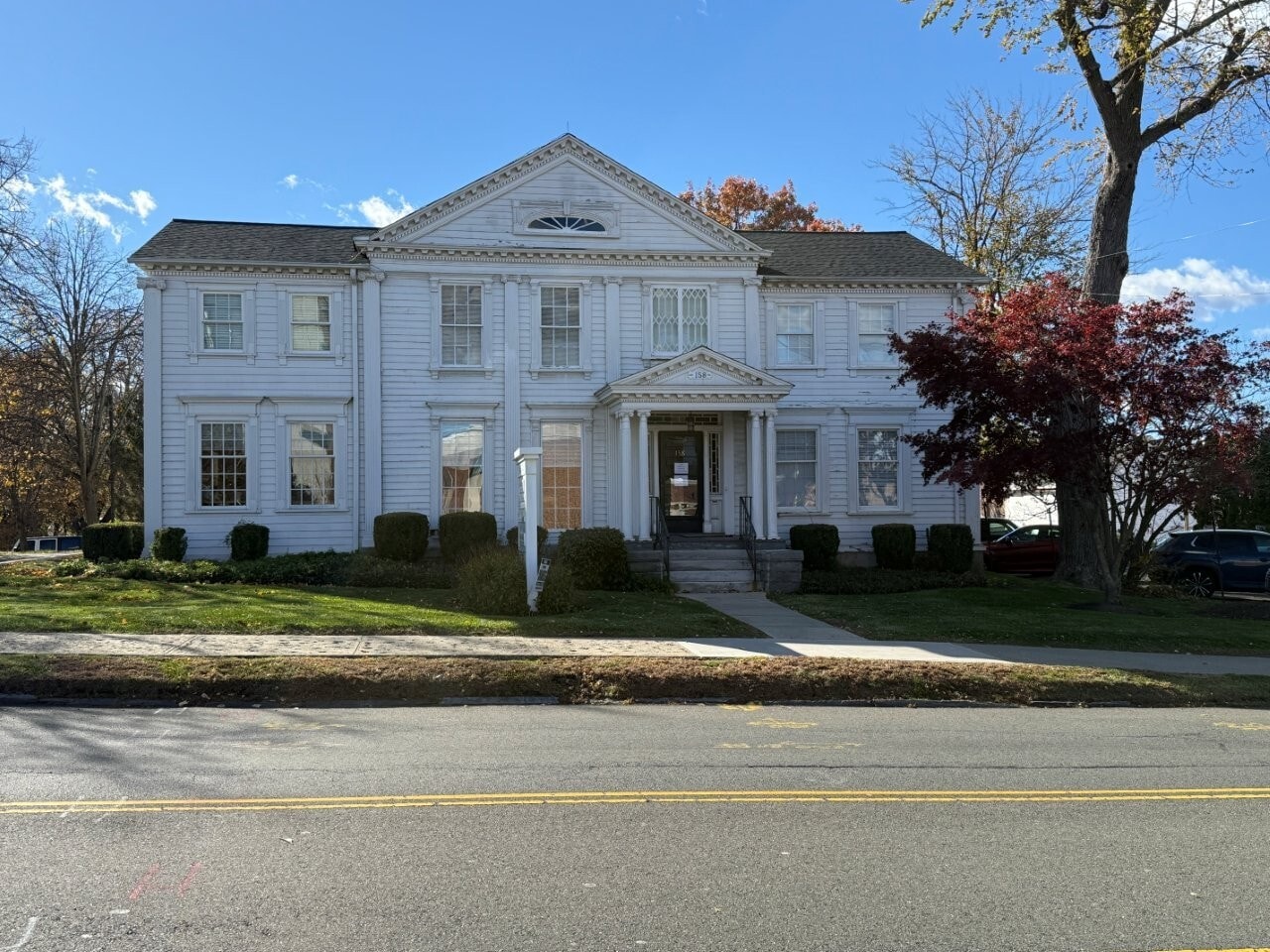 158 Deer Hill Ave, Danbury, CT for sale Building Photo- Image 1 of 15