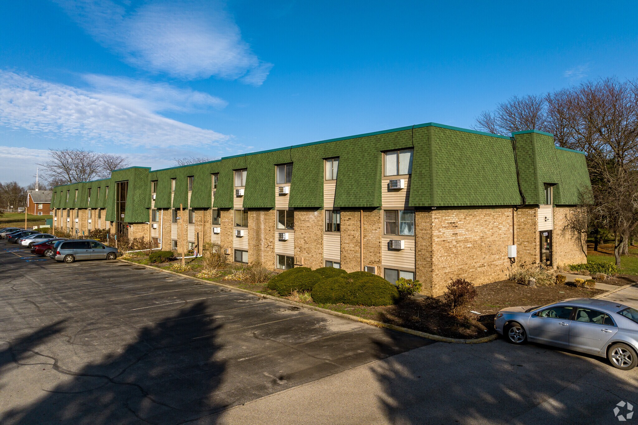 1223 North Rd, Niles, OH 44446