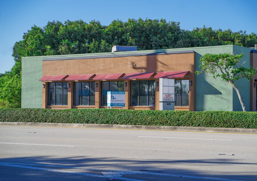 1420 SE Federal Hwy, Stuart, FL for sale - Primary Photo - Image 1 of 1