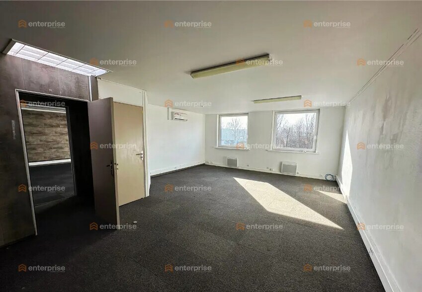 Office in Villeneuve-d'Ascq for sale - Interior Photo - Image 3 of 5