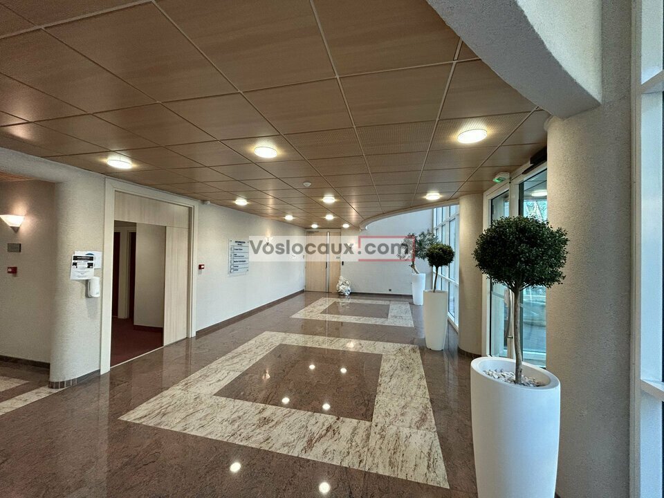 Office in SOPHIA ANTIPOLIS for lease Lobby- Image 1 of 7