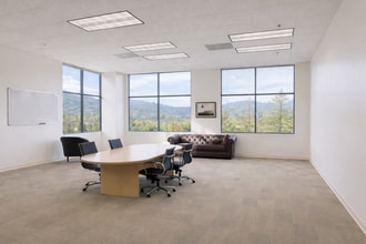 7250 Redwood Blvd, Novato, CA for lease Interior Photo- Image 1 of 4