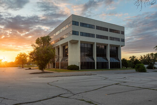 More details for 1501 42nd St, West Des Moines, IA - Office for Lease