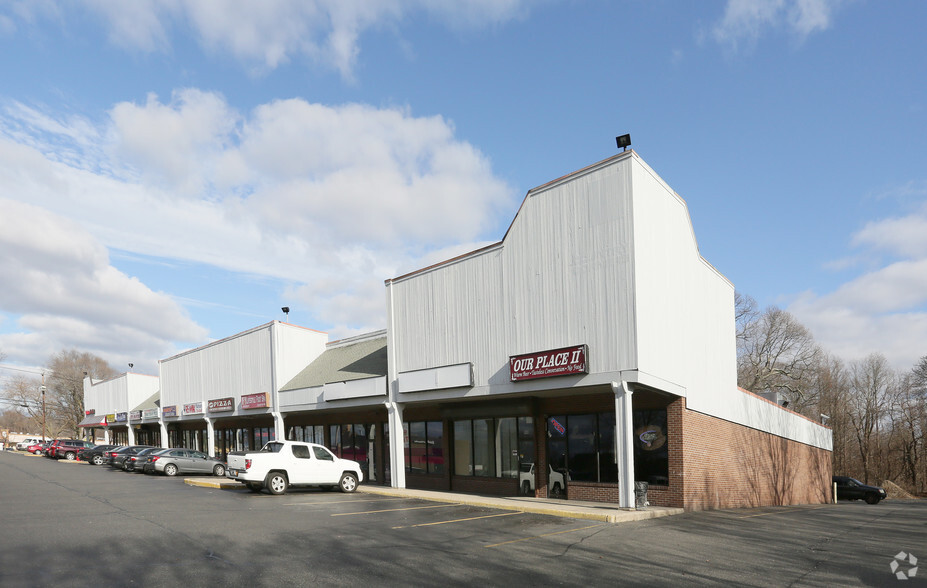 864-996 Middle Country Rd, Selden, NY for sale - Primary Photo - Image 1 of 1