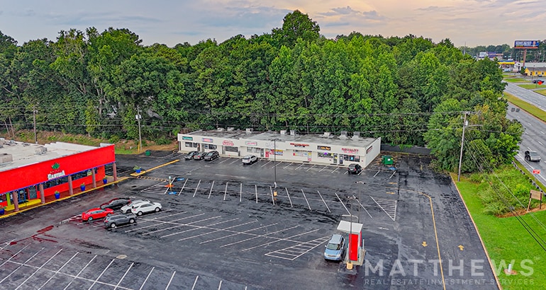 6405-6419 Tara Blvd, Jonesboro, GA for sale - Building Photo - Image 2 of 3