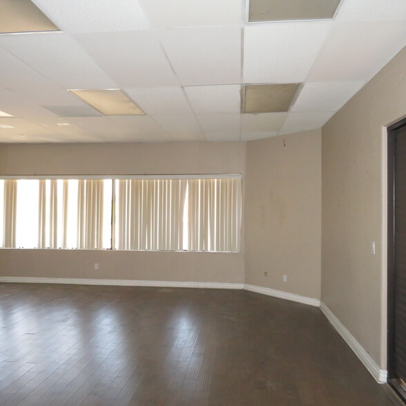 17026-17030 E Cypress St, Covina, CA for lease - Building Photo - Image 1 of 44