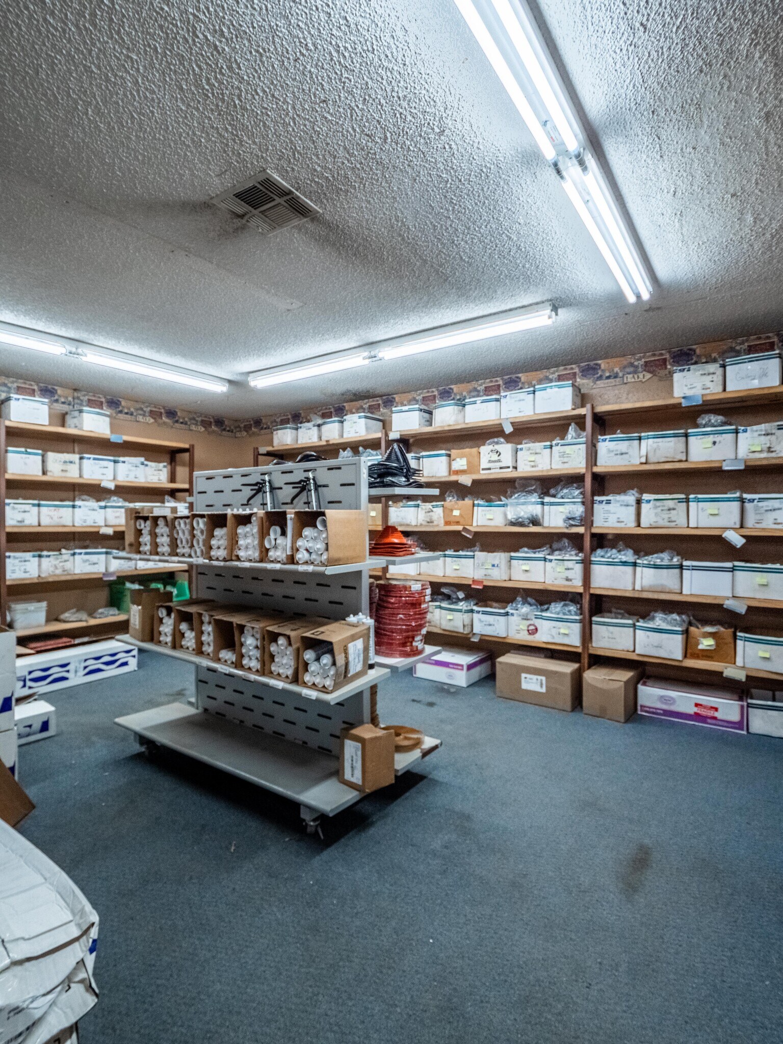 1305 Washington Ave, Krebs, OK 74554 Demac Discount Builder's Supply