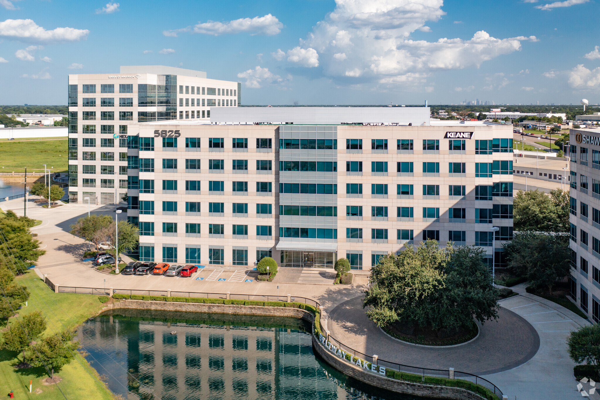 5775-5875 N Sam Houston Pky W, Houston, TX for lease Building Photo- Image 1 of 7