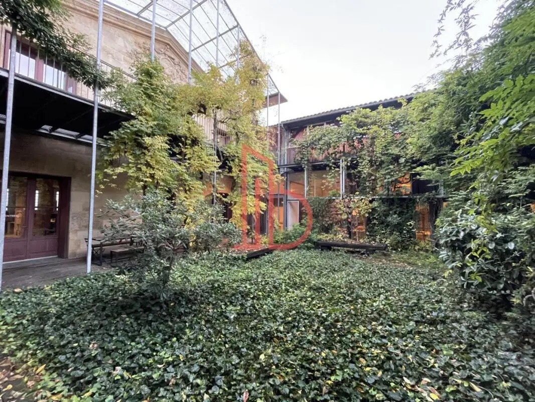 Office in Bordeaux for lease Building Photo- Image 1 of 6