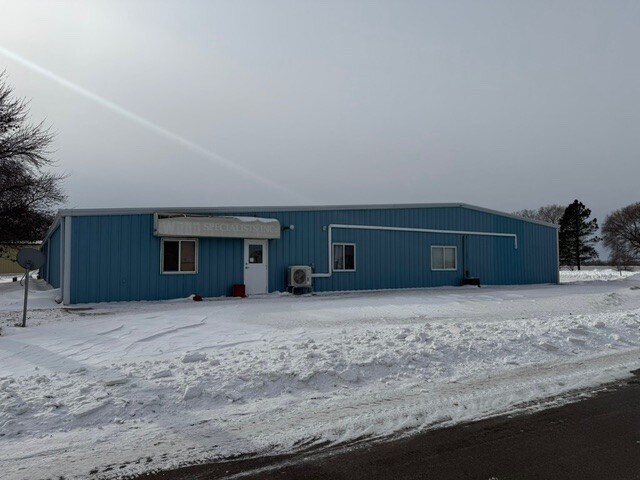217 Meridian Rd, Mapleton, ND for lease Building Photo- Image 1 of 11