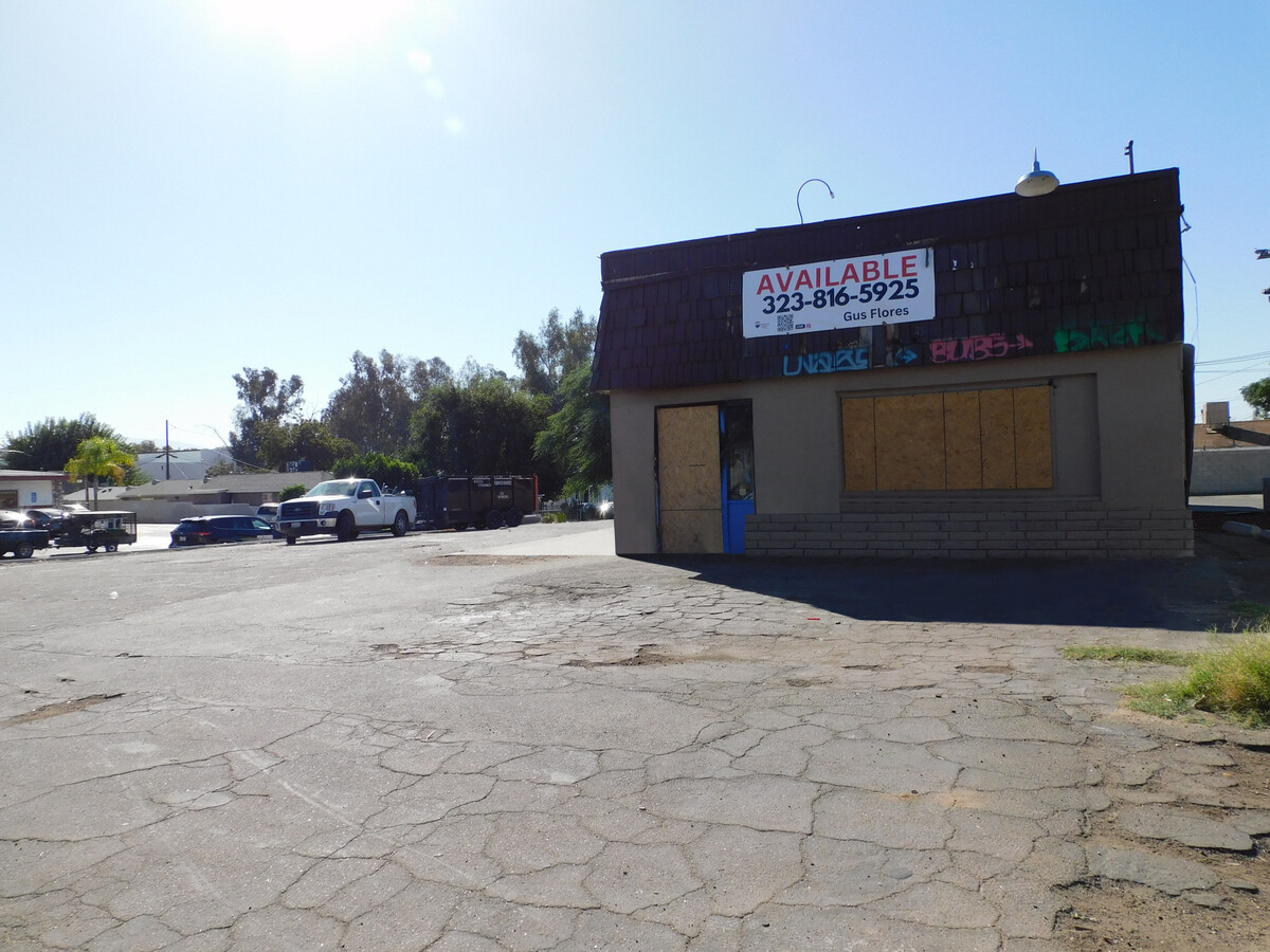 3907 Niles St, Bakersfield, CA 93306 | LoopNet