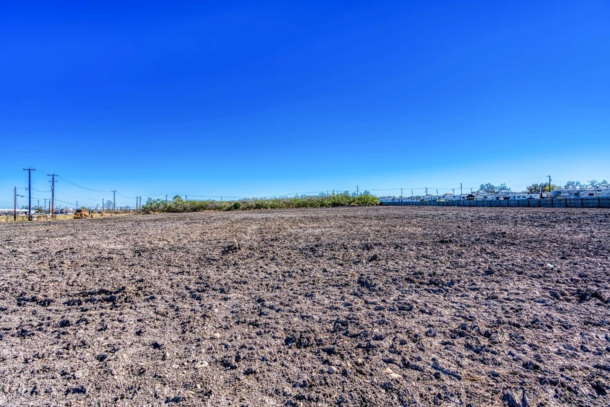 12156 US Highway 87 S, Adkins, TX for sale - Other - Image 3 of 11