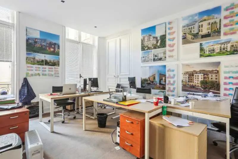 43 Rue Du Faubourg Saint-Honoré, Paris for lease Interior Photo- Image 1 of 5