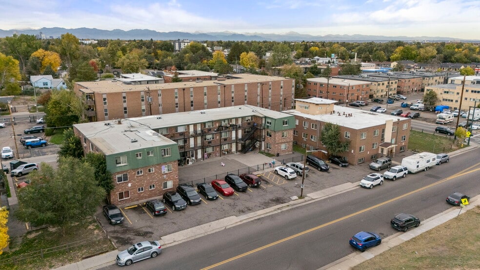 1345-1363 Yosemite St, Denver, CO for sale - Building Photo - Image 2 of 7