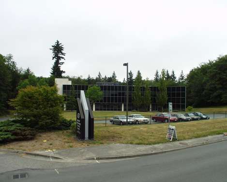 2333 seaway Blvd W, Everett, WA for lease - Building Photo - Image 2 of 3