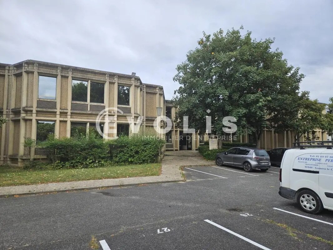 Office in Saint-Aubin for lease Building Photo- Image 1 of 11