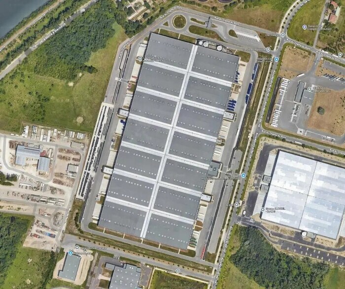 Flex in Valence for lease - Floor Plan - Image 3 of 4