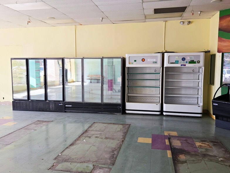 73910 Highway 111, Palm Desert, CA for lease - Interior Photo - Image 3 of 5