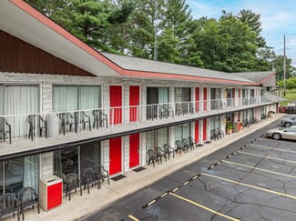 More details for 1116 Broadway, Wisconsin Dells, WI - Hospitality for Sale