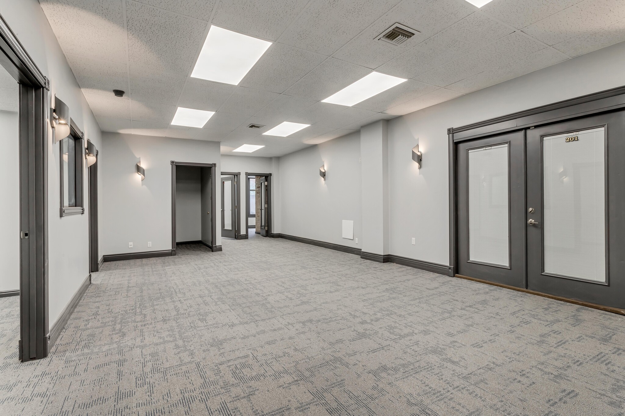 2550 Washington Blvd, Ogden, UT for lease Interior Photo- Image 1 of 7