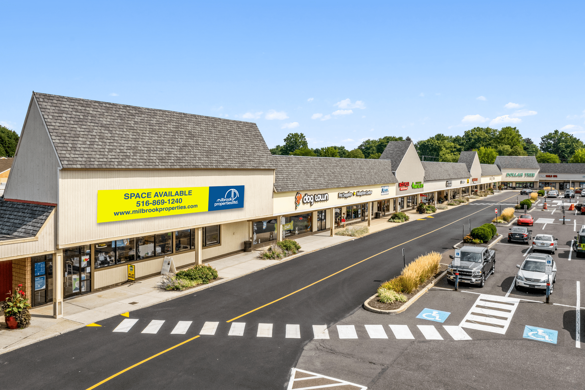 426 Town Ctr, New Britain, PA for lease Building Photo- Image 1 of 2