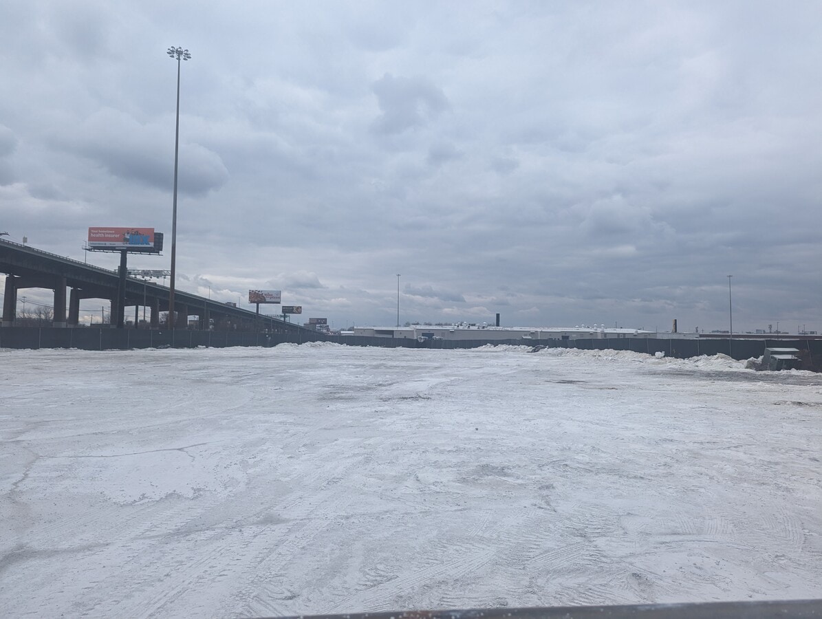 2802 S Christopher Columbus Blvd, Philadelphia, PA 19148 2802 S