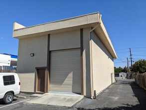 3150-3184 Spring St, Redwood City, CA for lease Building Photo- Image 1 of 20