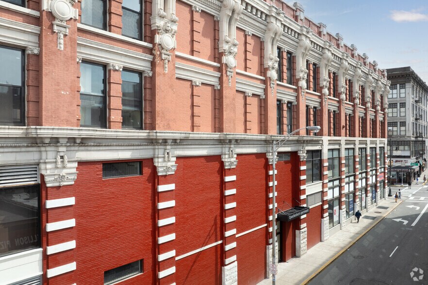 186 Main St, Paterson, NJ for lease - Building Photo - Image 3 of 5