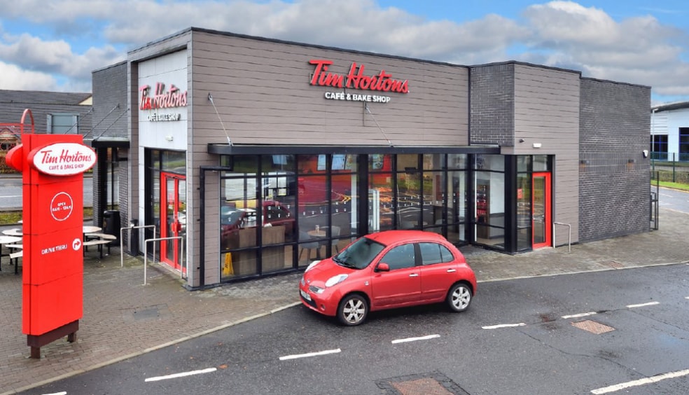 2 East Av, Paisley for sale - Primary Photo - Image 1 of 5