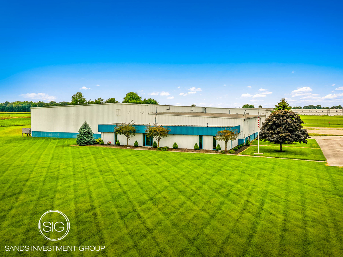 946 S State Road 32, Union City, IN for sale Building Photo- Image 1 of 1