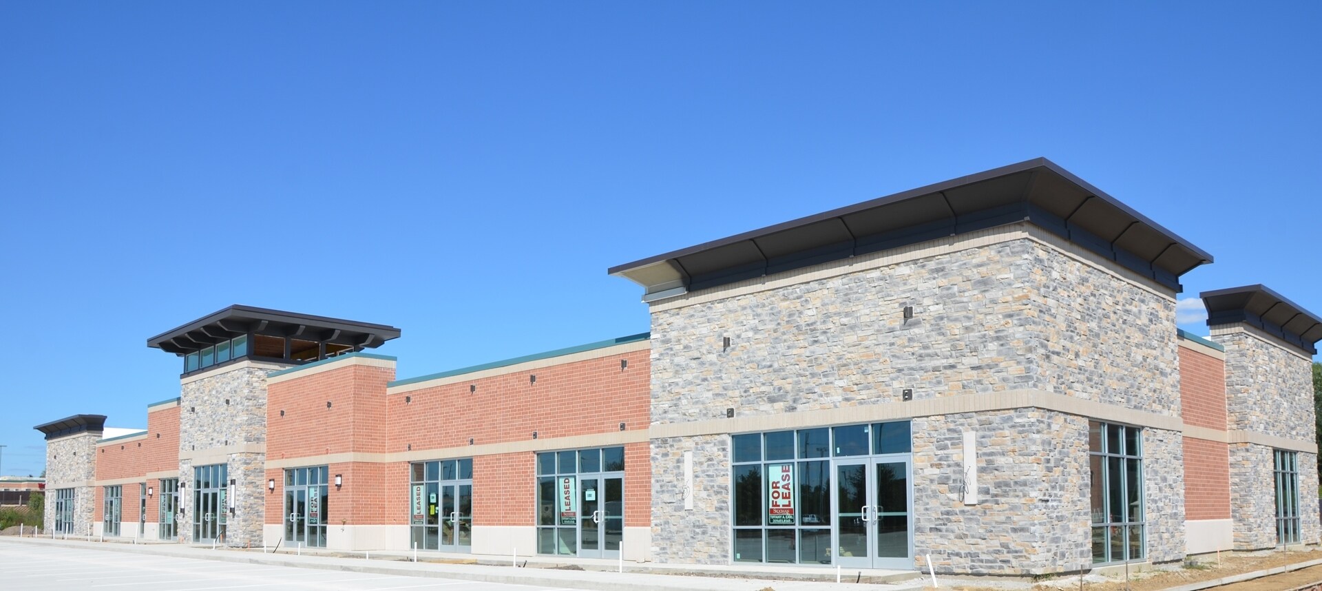 5300 Fountains Dr NE, Cedar Rapids, IA for sale Primary Photo- Image 1 of 1