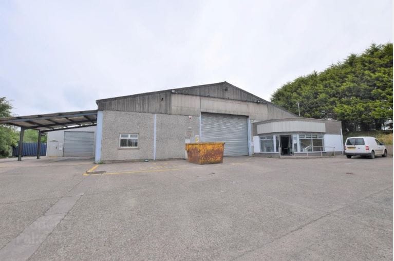 194 Killyman Rd, Dungannon for sale Primary Photo- Image 1 of 1