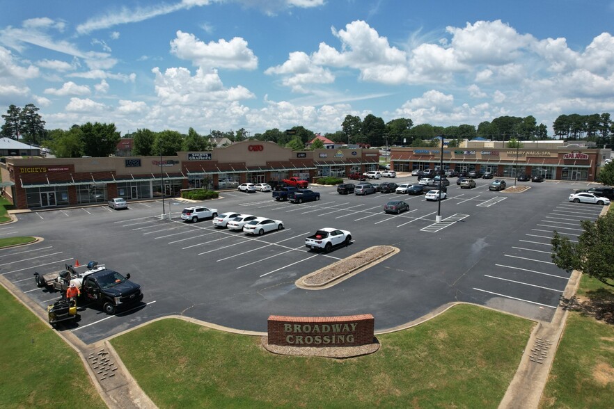 3213 Main St, Bryant, AR for lease - Building Photo - Image 1 of 8