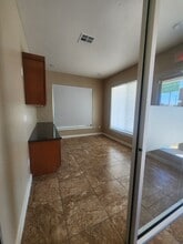 6950 Helen Of Troy, El Paso, TX for lease Interior Photo- Image 2 of 4