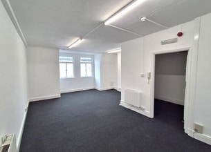 47-48 South Molton St, London for lease Interior Photo- Image 1 of 2