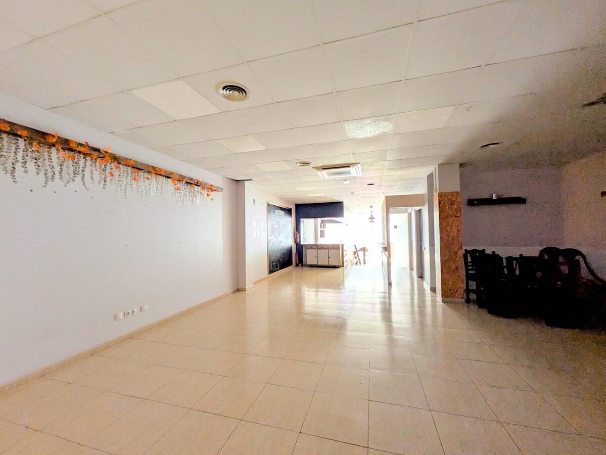 Amposta, TAR 43870 - Unit B - - Interior Photo - Image 2 of 7
