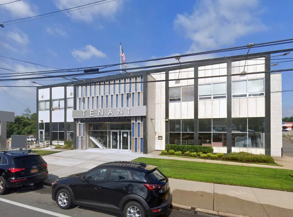 2300 Grand Ave, Baldwin, NY for sale Building Photo- Image 1 of 1