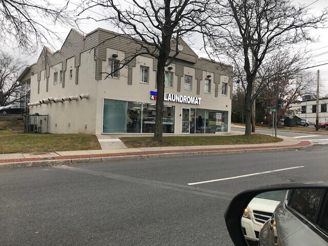 400 Tarrytown Rd, White Plains, NY for sale Primary Photo- Image 1 of 1