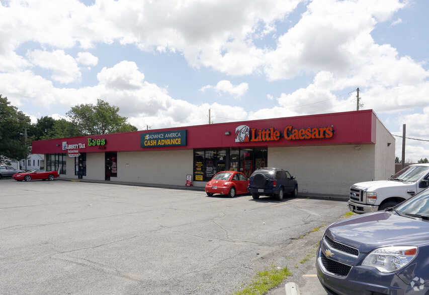 4477-4485 E 10th St, Indianapolis, IN for lease - Primary Photo - Image 1 of 4