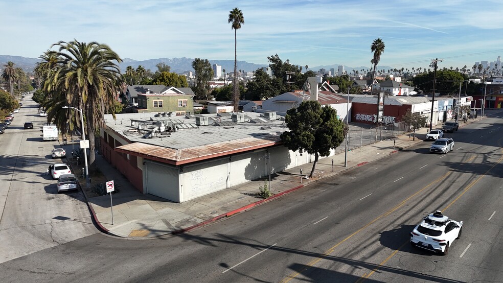 4201-4205 W Pico Blvd, Los Angeles, CA for lease - Building Photo - Image 1 of 5