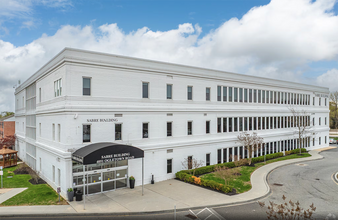 4051 Ogletown Stanton Rd, Newark, DE for lease Building Photo- Image 1 of 18