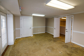 14581 Wards Rd, Lynchburg, VA for lease Interior Photo- Image 1 of 19