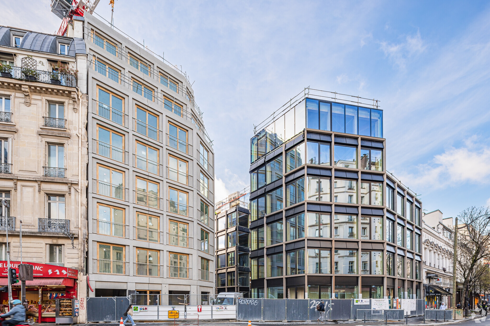 206 Rue La Fayette, Paris for lease Primary Photo- Image 1 of 3