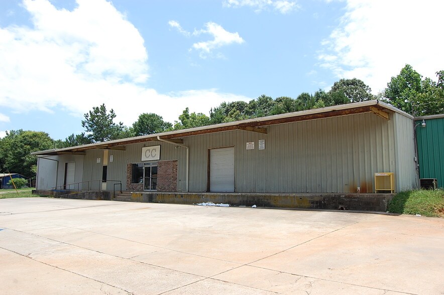 302 N Aycock St, Carrollton, GA for sale - Building Photo - Image 1 of 1